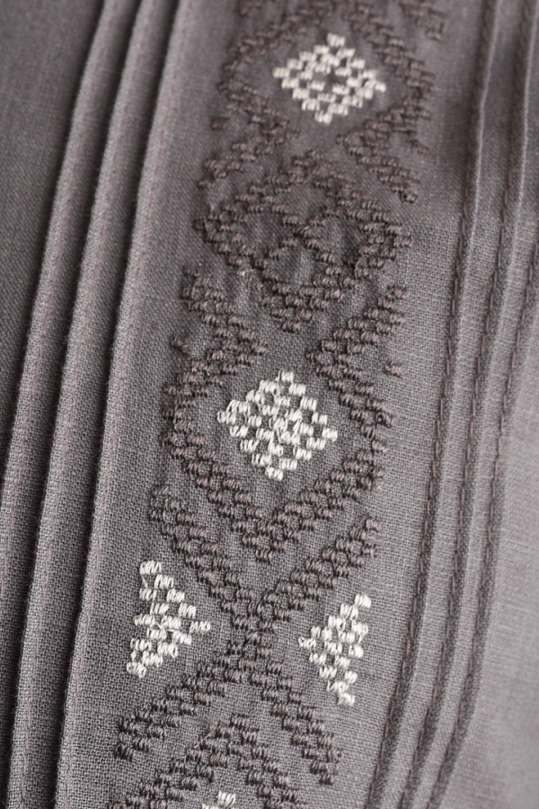 Camisa Guayabera Color Gris Alforzada Manga Larga Bordado Para Caballero